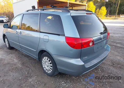 2007 Toyota Sienna Le z USA, uszkodzony, nr VIN 5TDZK23CX7S098139